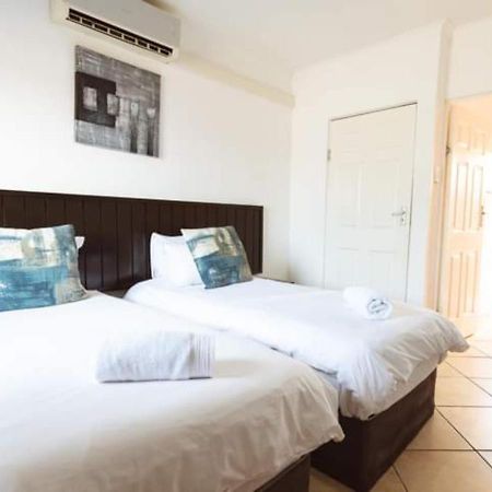 Me Casa Guest House Bluewater Bay Buitenkant foto