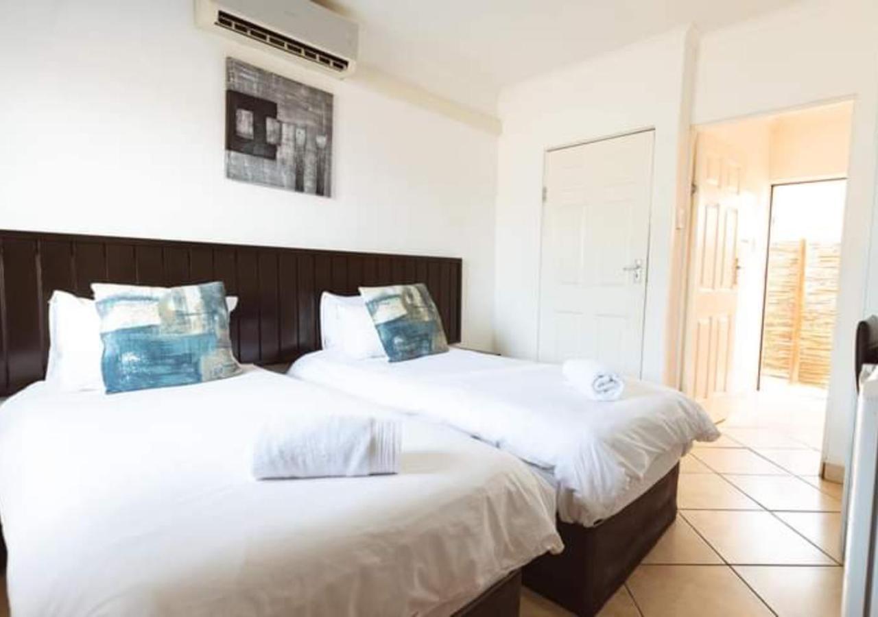 Me Casa Guest House Bluewater Bay Buitenkant foto
