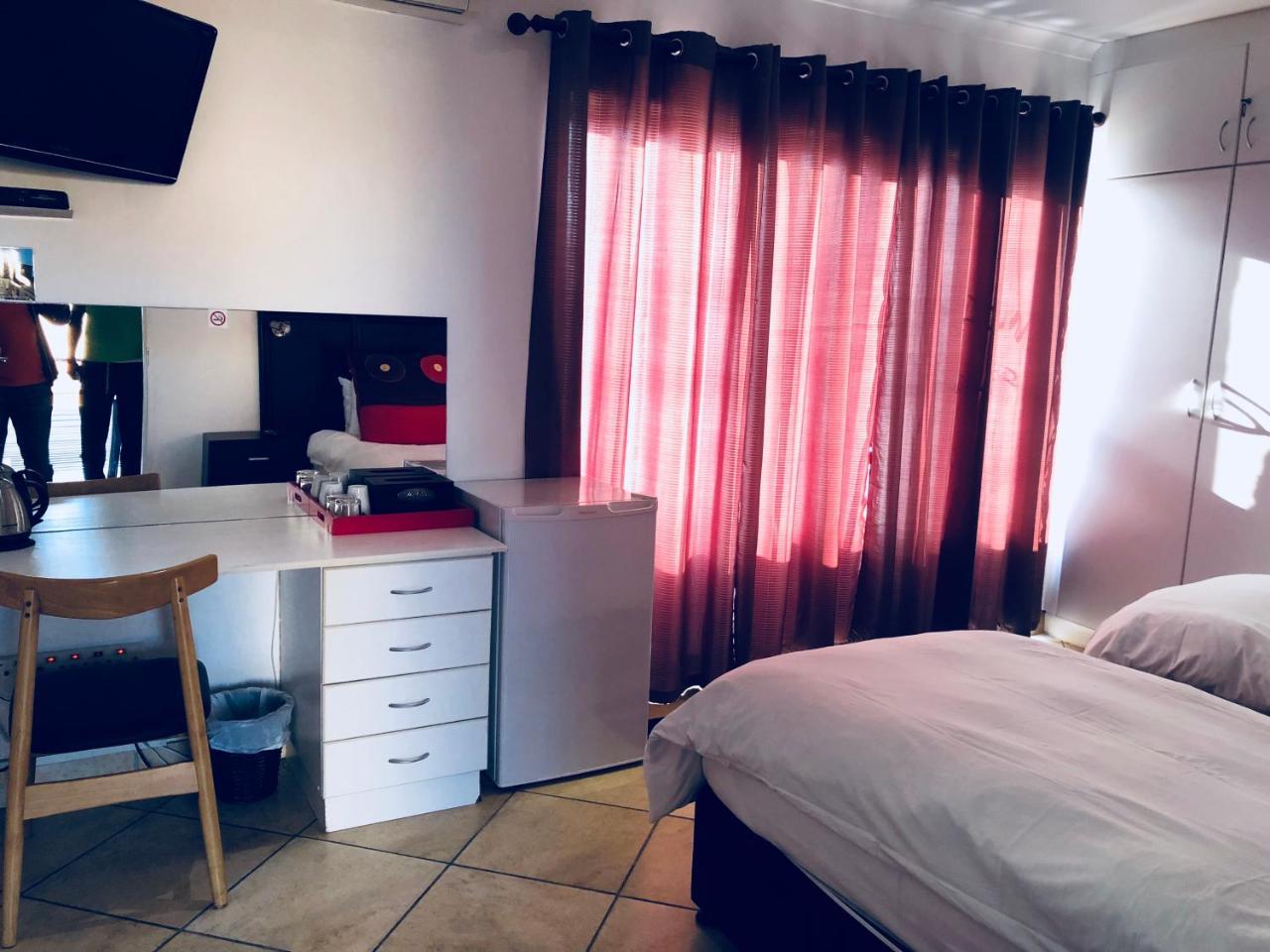 Me Casa Guest House Bluewater Bay Buitenkant foto